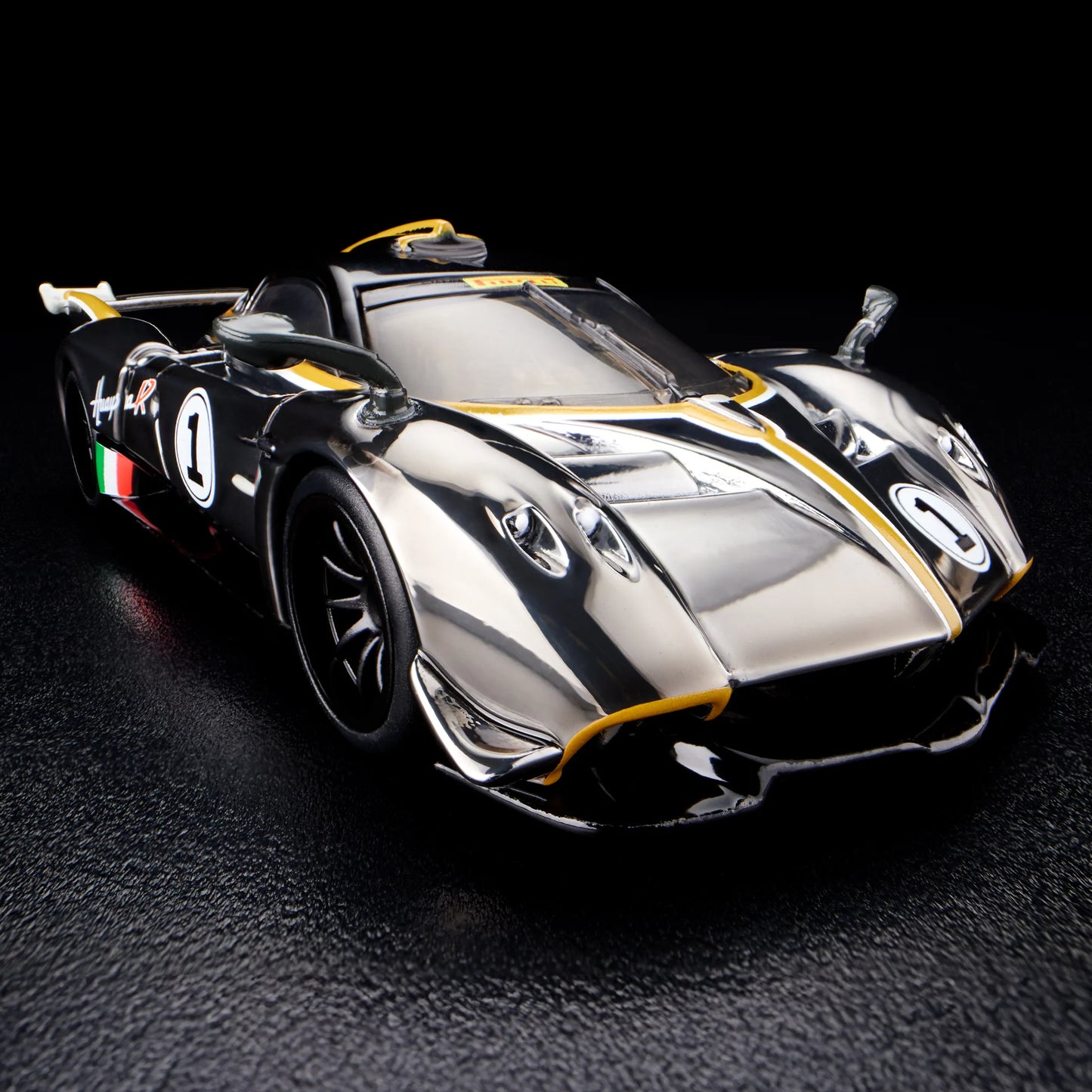 Hot Wheels RLC Exclusive ‘21 Pagani Huayra R
