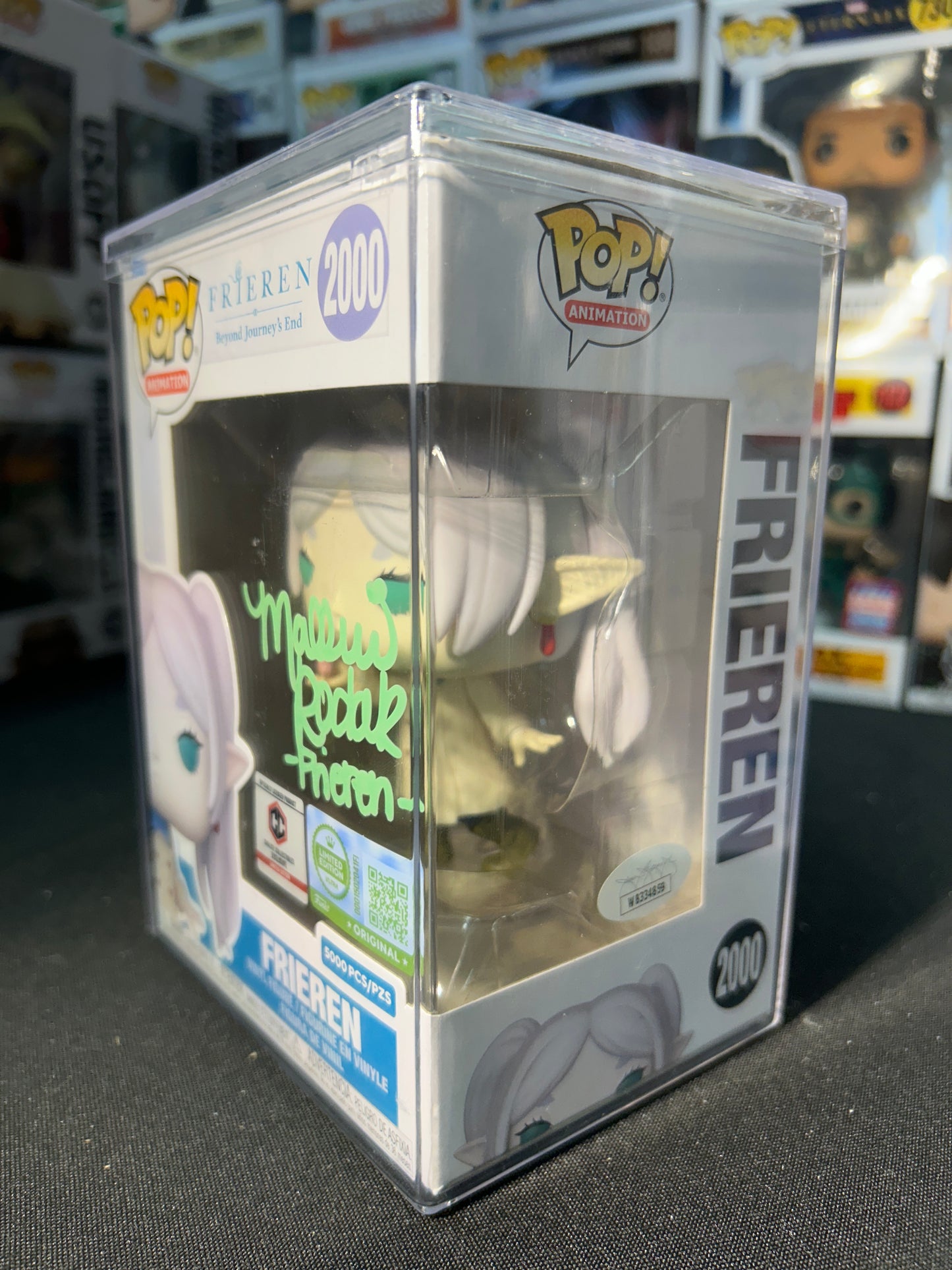 2000 Frieren Beyond Journey’s End : Frieren (LE 5000) (Exclusive) (Autograph)